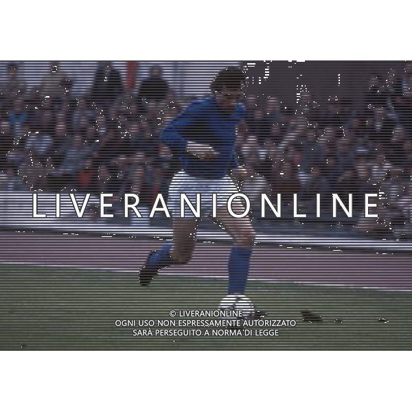 RETROSPETTIVA GIAMPIERO MARINI CALCIATORE NELLA FOTO GIAMPIERO MARINI CON LA MAGLIA DELLA NAZIONALE ITALIANA AG ALDO LIVERANI SAS