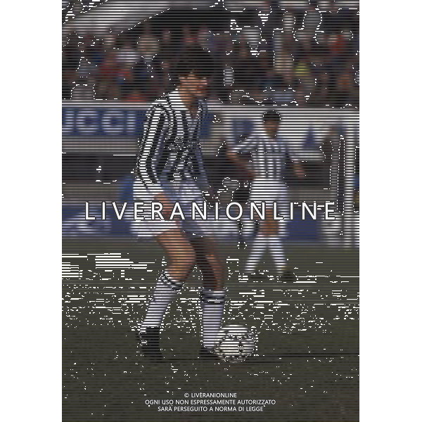RETROSPETTIVA ALDO SERENA CALCIATORE NELLA FOTO ALDO SERENA CON LA MAGLIA DELLA JUVENTUS AG ALDO LIVERANI SAS