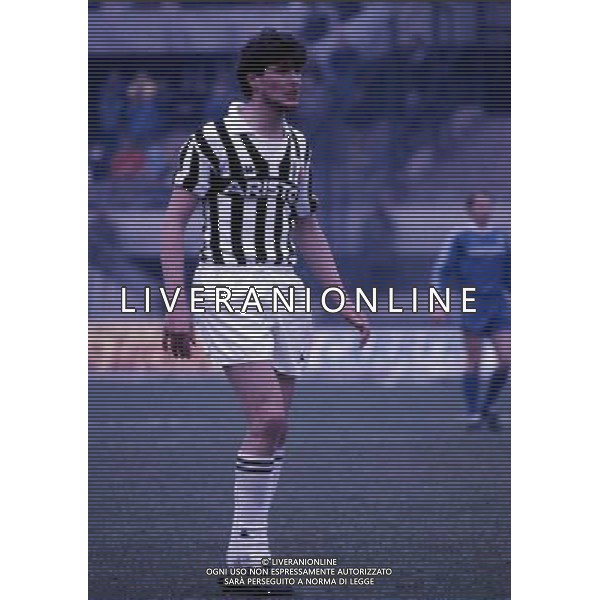 RETROSPETTIVA ALDO SERENA CALCIATORE NELLA FOTO ALDO SERENA CON LA MAGLIA DELLA JUVENTUS AG ALDO LIVERANI SAS
