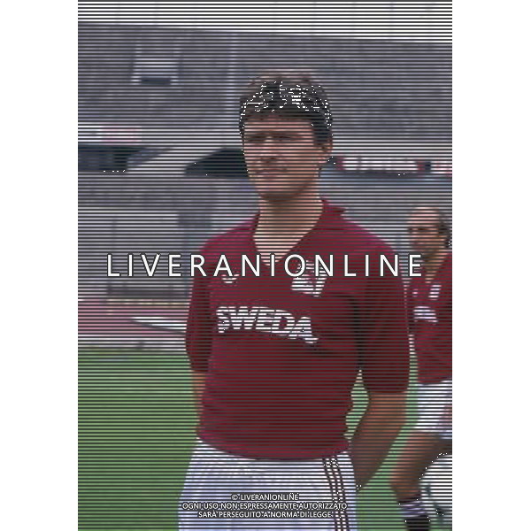 RETROSPETTIVA ALDO SERENA CALCIATORE NELLA FOTO ALDO SERENA CON LA MAGLIA DEL TORINO AG ALDO LIVERANI SAS