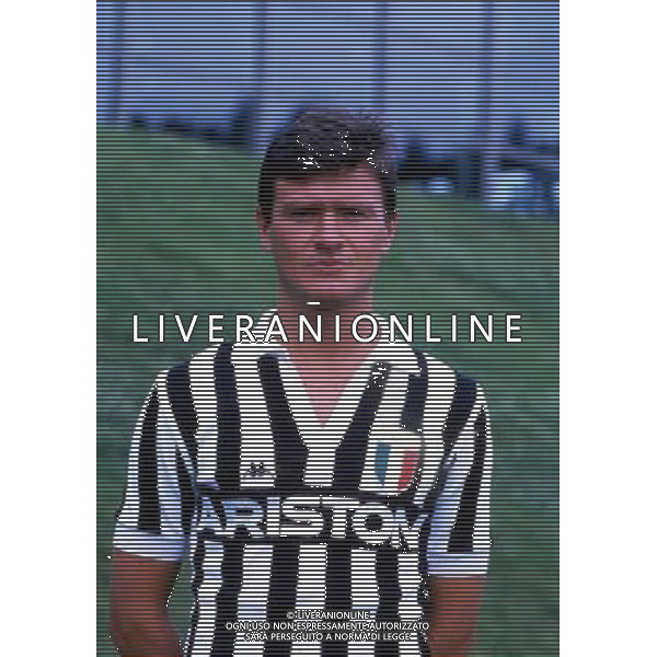 RETROSPETTIVA ALDO SERENA CALCIATORE NELLA FOTO ALDO SERENA CON LA MAGLIA DELLA JUVENTUS AG ALDO LIVERANI SAS