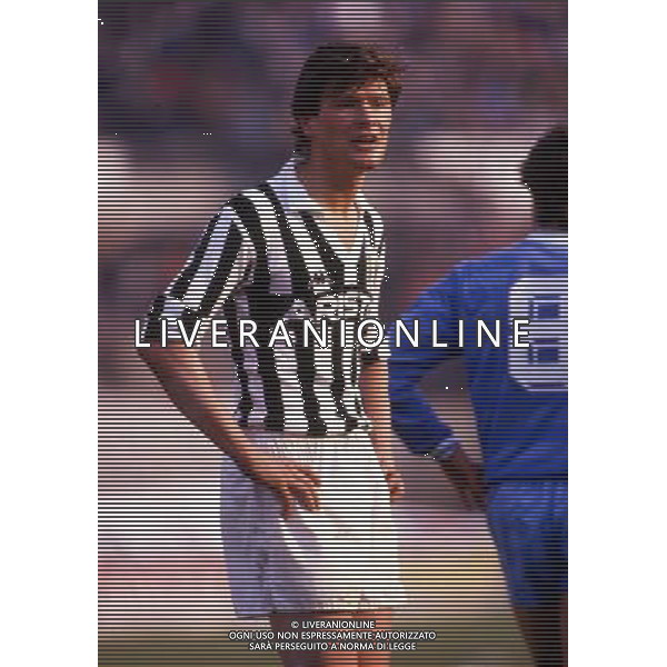 RETROSPETTIVA ALDO SERENA CALCIATORE NELLA FOTO ALDO SERENA CON LA MAGLIA DELLA JUVENTUS AG ALDO LIVERANI SAS