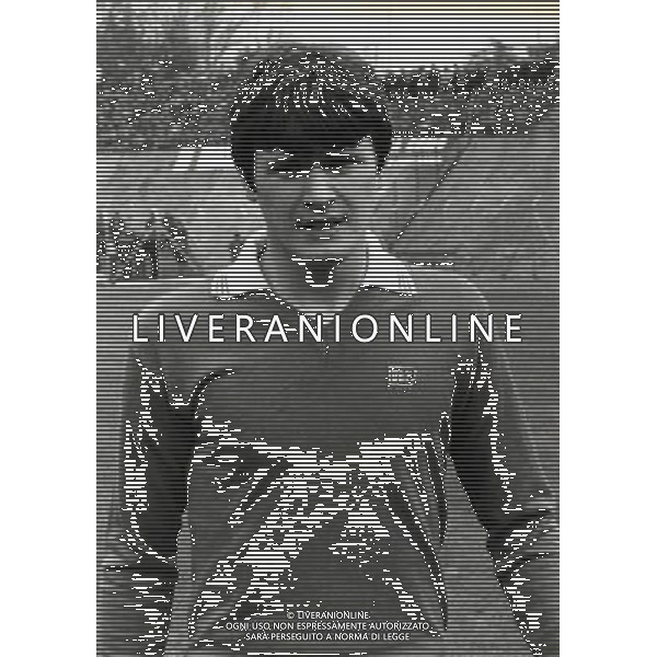 RETROSPETTIVA ALDO SERENA CALCIATORE NELLA FOTO ALDO SERENA CON LA MAGLIA DEL COMO AG ALDO LIVERANI SAS