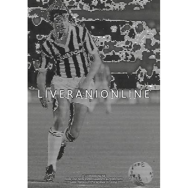 RETROSPETTIVA ALDO SERENA CALCIATORE NELLA FOTO ALDO SERENA CON LA MAGLIA DELLA JUVENTUS AG ALDO LIVERANI SAS