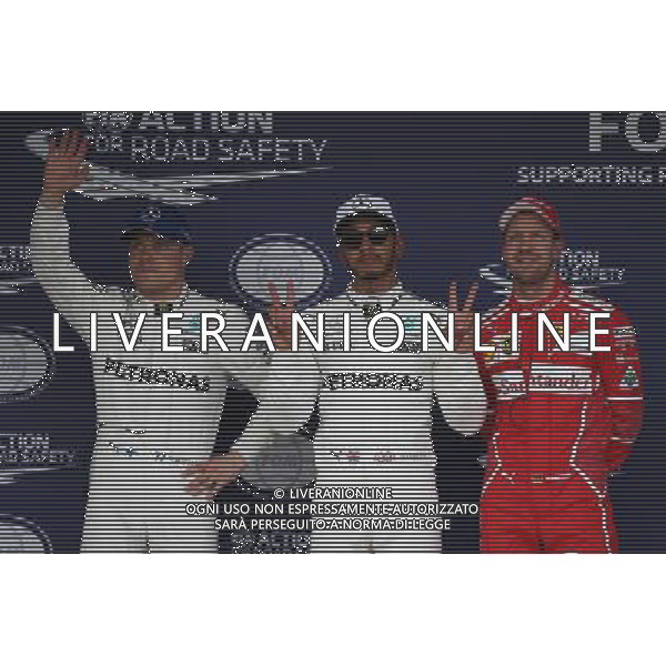 Pole for Lewis Hamilton (GBR) Mercedes AMG F1 W08, 2nd for Valtteri Bottas (FIN) Mercedes AMG F1 W08 and 3rd for Sebastian Vettel (GER) Ferrari. 07.10.2017. Formula 1 World Championship, Rd 16, Japanese Grand Prix, Suzuka, Japan, Qualifying Day. / AGENZIA ALDO LIVERANI SAS - ITALY ONLY EDITORIAL USE ONLY - Prove Ufficiali Qualifiche Gp F1 Giappone - Suzuka 7 ottobre 2017
