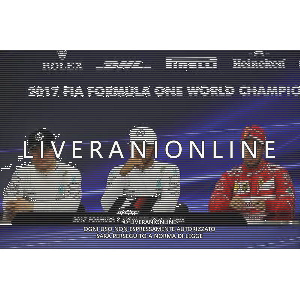 The post qualifying FIA Press Conference (L to R): Valtteri Bottas (FIN) Mercedes AMG F1, second; Lewis Hamilton (GBR) Mercedes AMG F1, pole position; Sebastian Vettel (GER) Ferrari, third. 07.10.2017. Formula 1 World Championship, Rd 16, Japanese Grand Prix, Suzuka, Japan, Qualifying Day. / AGENZIA ALDO LIVERANI SAS - ITALY ONLY EDITORIAL USE ONLY - Prove Ufficiali Qualifiche Gp F1 Giappone - Suzuka 7 ottobre 2017