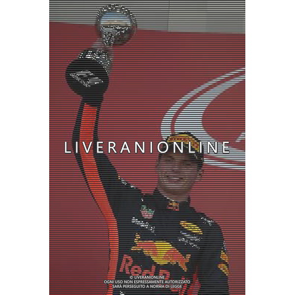 2nd place Max Verstappen (NLD) Red Bull Racing RB13. 08.10.2017. Formula 1 World Championship, Rd 16, Japanese Grand Prix, Suzuka, Japan, Race Day. AG ALDO LIVERANI SAS ONLY ITALY