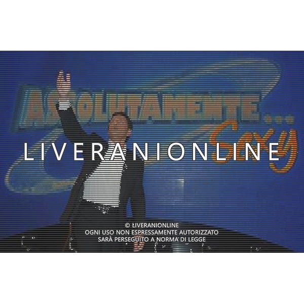 Roma 14/04/2005 - Trasmissione televisiva \' Assolutamente ..... \' condotta da Fabrizio Frizzi e Bianca Guaccero in onda sul Raiuno alle 21.00. ph alessia paradisi/agenzia aldo liverani