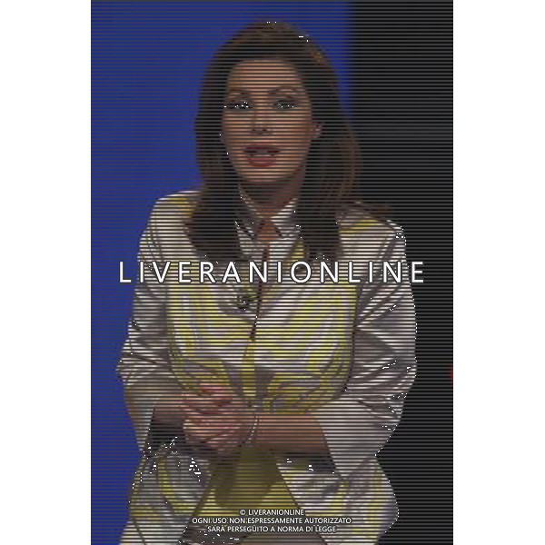 Roma 14/04/2005 - Trasmissione televisiva \' Assolutamente ..... \' condotta da Fabrizio Frizzi e Bianca Guaccero in onda sul Raiuno alle 21.00. Nella foto: Edwige Fenech ph alessia paradisi/agenzia aldo liverani