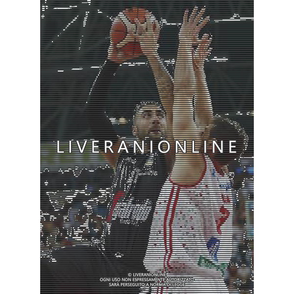 Lega Basket serie A Victoria Libertas Pesaro - Segafredo Virtus Bologna 14/10/2017 nella foto: Pietro Aradori ©Claudio Zamagni/Agenzia Aldo Liverani Pietro Aradori during basketball match between Victoria Libertas Pallacanestro Pesaro and Segafredo Virtus Bologna at Adriatic Arena in Pesaro on October 14 2017 photo credit Claudio Zamagni/Aldo Liverani Photo Agency 