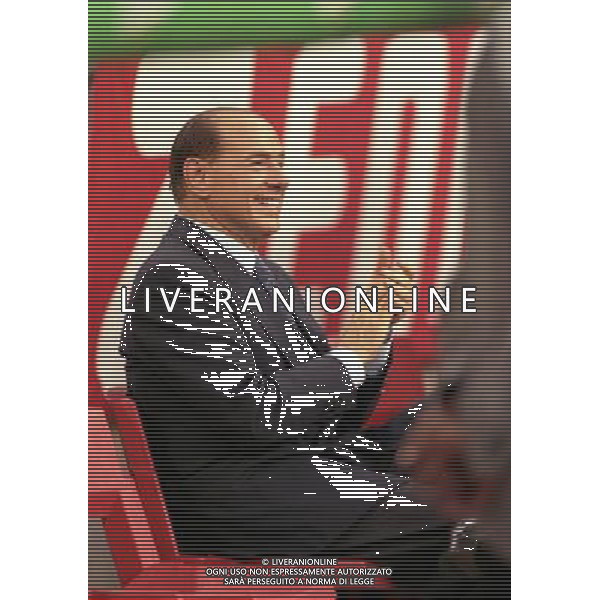1999-2000 MILANO RETROSPETTIVA SILVIO BERLUSCONI NELLA FOTO SILVIO BERLUSCONI CON IL FIGLIO PIERSILVIO ALLO STADIO SAN SIRO AG ALDO LIVERANI SAS 