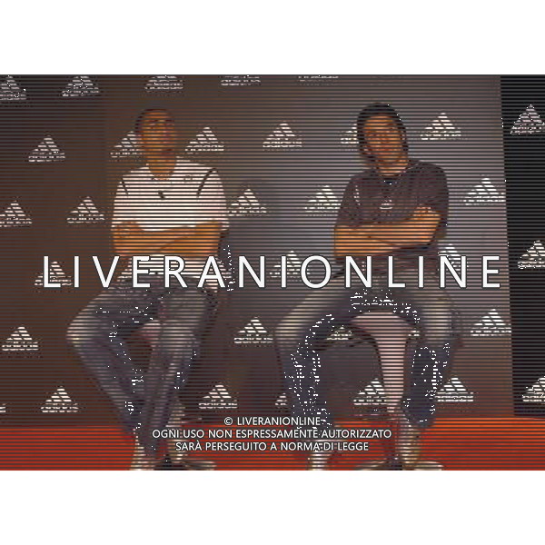 Torino 15/04/2005 Presentazione Nuovo Spot Adidas nella foto david trezeguet e alessandro del piero ph arcaini/agenzia aldo liverani 