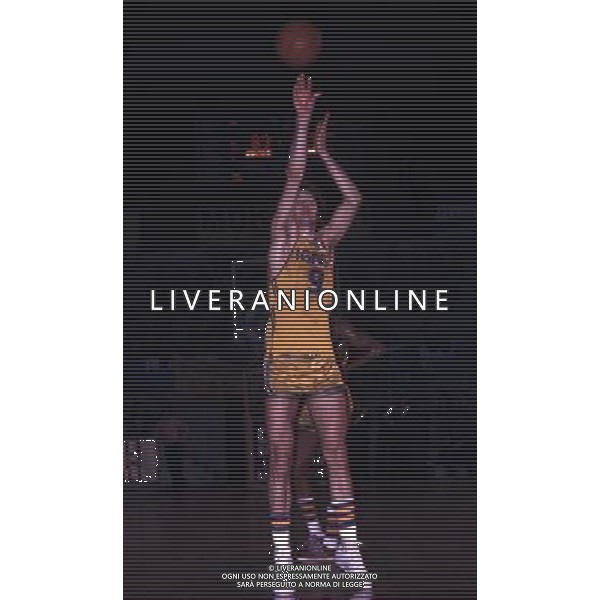 RETROSPETTIVA BOB MORSE PALLACANESTRO NELLA FOTO BOB MORSE CON LA MAGLIA IGNIS AG ALDO LIVERANI SAS