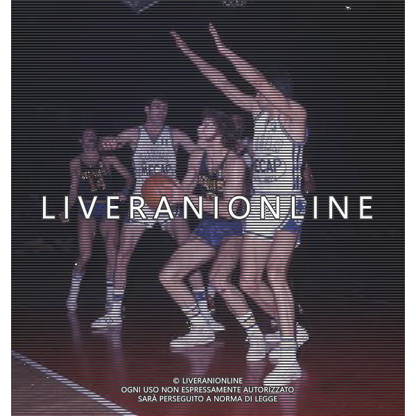 RETROSPETTIVA BOB MORSE PALLACANESTRO NELLA FOTO BOB MORSE CON LA MAGLIA IGNIS AG ALDO LIVERANI SAS