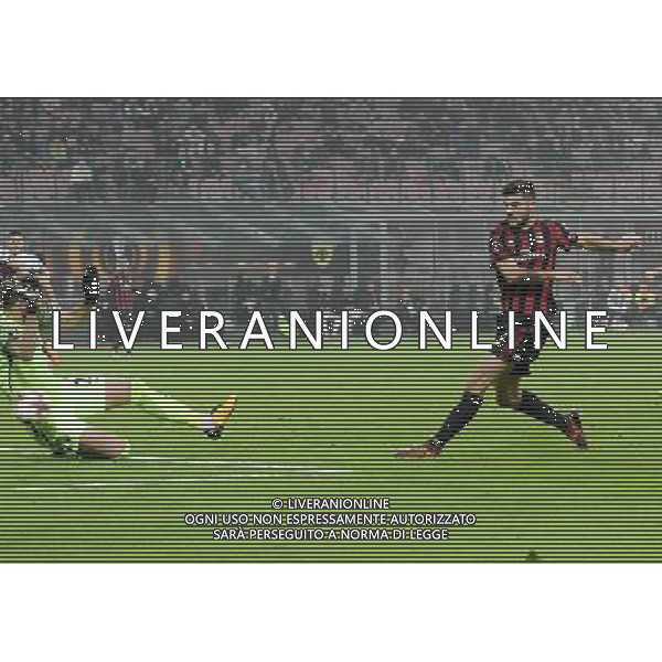 UEFA Europa League 2017/2018 Gruppo D Milano - 19.10.2017 Milan-AEK Atene Nella Foto:occasione cutrone parata da anestis /Ph.Vitez-Ag. Aldo Liverani