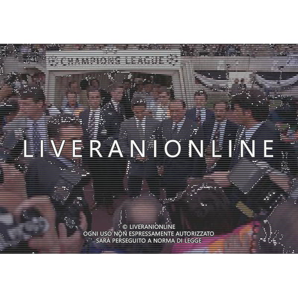 24-05-1995 VIENNA FINALE DI CHAMPIONS LEAGUE MILAN AJAX 0-1 NELLA FOTO SILVIO BERLUSCONI CON IL FIGLIO PIERSILVIO AG ALDO LIVERANI SAS