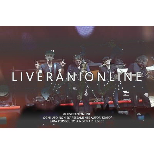 27-10-2017 BOLOGNA UNIPOL ARENA CONCERTO LIGABUE NELLA FOTO IL CONCERTO DI LIGABUE A BOLOGNA FOTO OPTIMA-AG ALDO LIVERANI SAS
