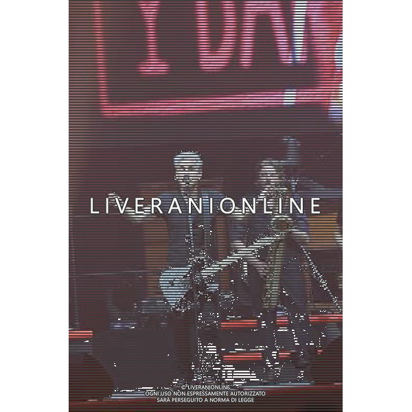 27-10-2017 BOLOGNA UNIPOL ARENA CONCERTO LIGABUE NELLA FOTO IL CONCERTO DI LIGABUE A BOLOGNA FOTO OPTIMA-AG ALDO LIVERANI SAS