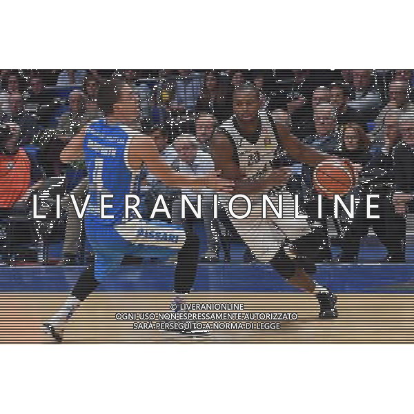 22-10-2017 BOLOGNA- VIRTUS BOLOGNA SASSARI NELLA FOTO Oliver Lafayette FOTO OPTIMA-AG ALDO LIVERANI SAS