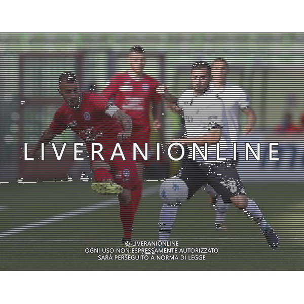 CESENA - NOVARA serie B ConTe.it 28/10/2017 nella foto: Casarini Federico SCHIAVONE ANDREA ©Claudio Zamagni/Agenzia Aldo Liverani Casarini Federico SCHIAVONE ANDREA during Serie B conTe.it match between Cesena and Novara at Stadio Orogel Dino Manuzzi on October 28, 2017 in Cesena, Italy. photo credit by Claudio Zamagni/Aldo Liverani Photo Agency 