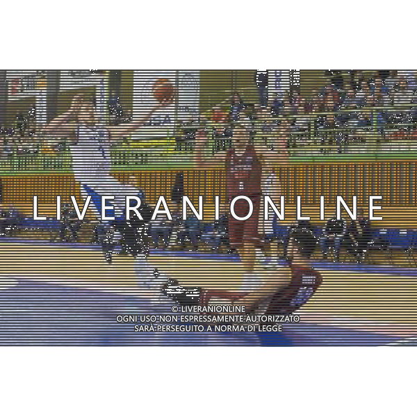 24.10.2017, Radom, koszykowka, Liga Mistrzow, Basketball Champions League, Rosa Radom - Umana Reyer Venezia, Patrik Auda (Rosa), Michael Bramos (Umana), Mitchell Watt (Umana), fot. Tomasz Jastrzebowski / Foto Olimpik / NEWSPIX.PL --- Newspix.pl AG ALDO LIVERANI SAS
