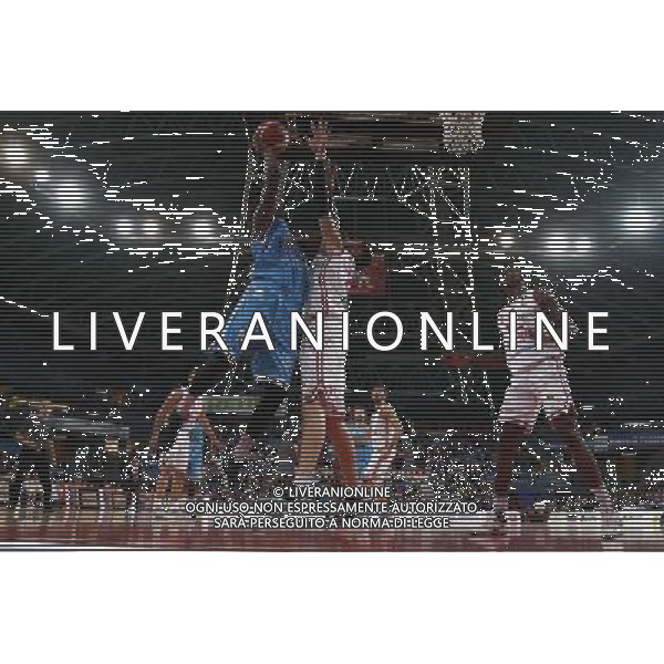 Lega Basket serie A Victoria Libertas Pesaro - Vanoli Basket Cremona 29/10/2017 nella foto: Sims Henry Â©Claudio Zamagni/Agenzia Aldo Liverani Sims Henry during basketball match between Victoria Libertas Pallacanestro Pesaro and Vanoli Basket Cremona at Adriatic Arena in Pesaro on October 29 2017 photo credit Claudio Zamagni/Aldo Liverani Photo Agency 