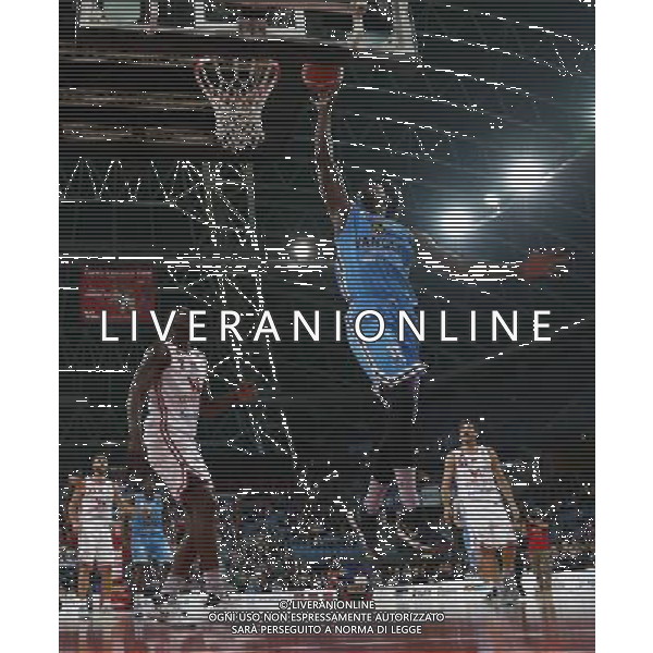 Lega Basket serie A Victoria Libertas Pesaro - Vanoli Basket Cremona 29/10/2017 nella foto: Sims Henry Â©Claudio Zamagni/Agenzia Aldo Liverani Sims Henry during basketball match between Victoria Libertas Pallacanestro Pesaro and Vanoli Basket Cremona at Adriatic Arena in Pesaro on October 29 2017 photo credit Claudio Zamagni/Aldo Liverani Photo Agency 