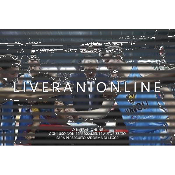 Lega Basket serie A Victoria Libertas Pesaro - Vanoli Basket Cremona 29/10/2017 nella foto: vanoli cremona Â©Claudio Zamagni/Agenzia Aldo Liverani cannoli cremona during basketball match between Victoria Libertas Pallacanestro Pesaro and Vanoli Basket Cremona at Adriatic Arena in Pesaro on October 29 2017 photo credit Claudio Zamagni/Aldo Liverani Photo Agency 