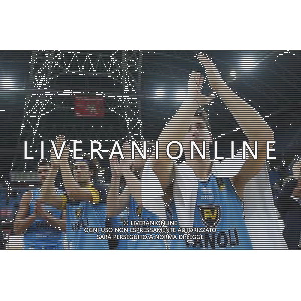 Lega Basket serie A Victoria Libertas Pesaro - Vanoli Basket Cremona 29/10/2017 nella foto: esultanza vanoli cremona Â©Claudio Zamagni/Agenzia Aldo Liverani final exultation vanoli cremona during basketball match between Victoria Libertas Pallacanestro Pesaro and Vanoli Basket Cremona at Adriatic Arena in Pesaro on October 29 2017 photo credit Claudio Zamagni/Aldo Liverani Photo Agency 