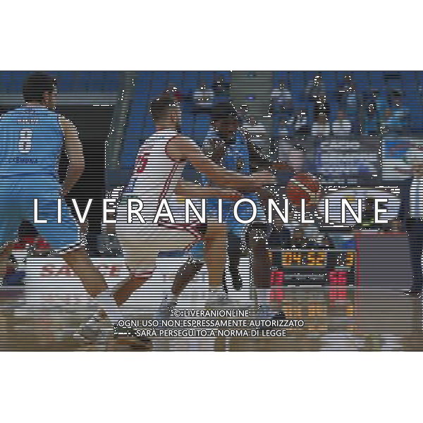 Lega Basket serie A Victoria Libertas Pesaro - Vanoli Basket Cremona 29/10/2017 nella foto: Johnson Odom Darius Bertone Pablo ©Claudio Zamagni/Agenzia Aldo Liverani Johnson Odom Darius Bertone Pablo during basketball match between Victoria Libertas Pallacanestro Pesaro and Vanoli Basket Cremona at Adriatic Arena in Pesaro on October 29 2017 photo credit Claudio Zamagni/Aldo Liverani Photo Agency 