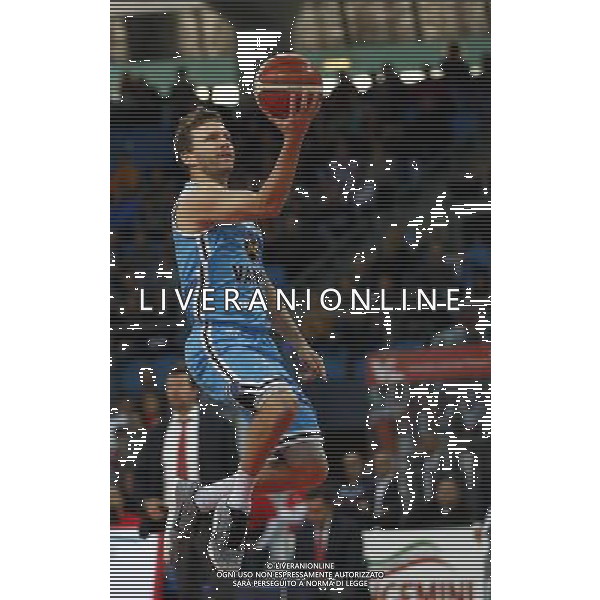 Lega Basket serie A Victoria Libertas Pesaro - Vanoli Basket Cremona 29/10/2017 nella foto: Diener Travis ©Claudio Zamagni/Agenzia Aldo Liverani Diener Travis during basketball match between Victoria Libertas Pallacanestro Pesaro and Vanoli Basket Cremona at Adriatic Arena in Pesaro on October 29 2017 photo credit Claudio Zamagni/Aldo Liverani Photo Agency 