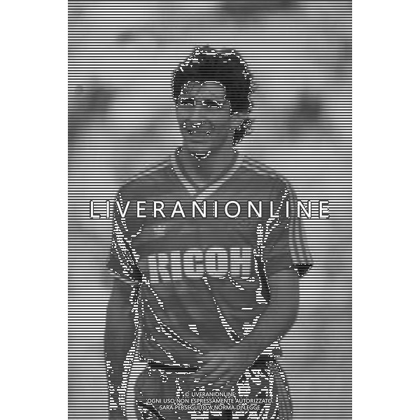 RETROSPETTIVA PAOLO ROSSI CALCIATORE 1985-86 NELLA FOTO PAOLO ROSSI CON LA MAGLIA DEL VERONA AG ALDO LIVERANI SAS
