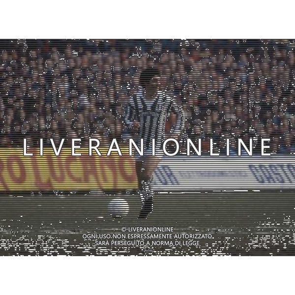 RETROSPETTIVA PAOLO ROSSI CALCIATORE NELLA FOTO PAOLO ROSSI CON LA MAGLIA DELLA JUVENTUS AG ALDO LIVERANI SAS