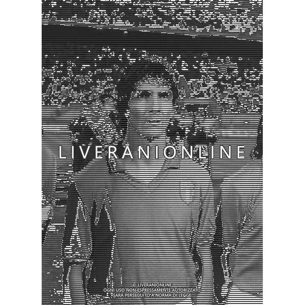 RETROSPETTIVA PAOLO ROSSI CALCIATORE NELLA FOTO PAOLO ROSSI CON LA MAGLIA DELLA NAZIONALE ITALIANA AG ALDO LIVERANI SAS