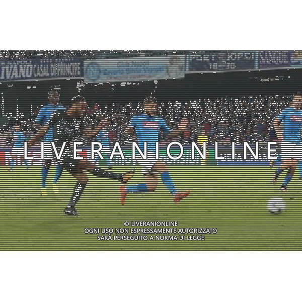 NAPOLI - MANCHESTER City Champions League 01/11/2017 nella foto: IL GOL DI RAHEEM STERLING SOTTO GLI OCCHI DI LORENZO INSIGNE ©MOSCA / AGENZIA ALDO LIVERANI SAS 