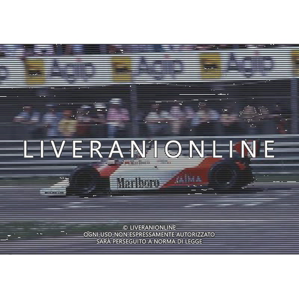 RETROSPETTIVA JOHN WATSON PILOTA F1 NELLA FOTO JOHN WATSON AG ALDO LIVERANI SAS