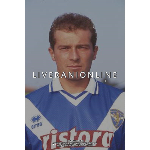 RETROSPETTIVA MAREK KOZMINSKI CALCIATORE NELLA FOTO MAREK KOZMINSKI CON LA MAGLIA DEL BRESCIA AG ALDO LIVERANI SAS