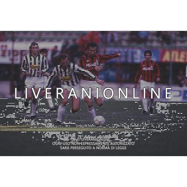 RETROSPETTIVA MAREK KOZMINSKI CALCIATORE NELLA FOTO MAREK KOZMINSKI CON LA MAGLIA DELL\'UDINESE E DEJAN SAVICEVIC AG ALDO LIVERANI SAS