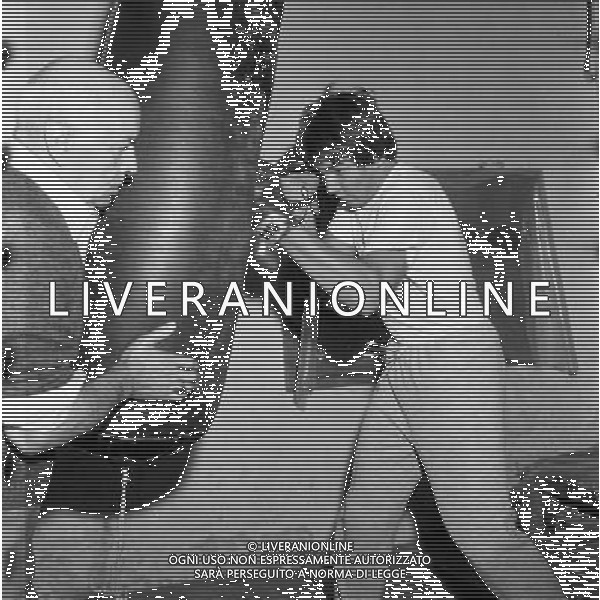 JUAN CARLOS DURAN, pugile argentino naturalizzato italiano - RETROSPETTIVA nella foto il figlio Massimiliano durante l\'allenamento in palestra a Ferrara nel 1980 ©ARCHIVIO / AGENZIA ALDO LIVERANI SAS 