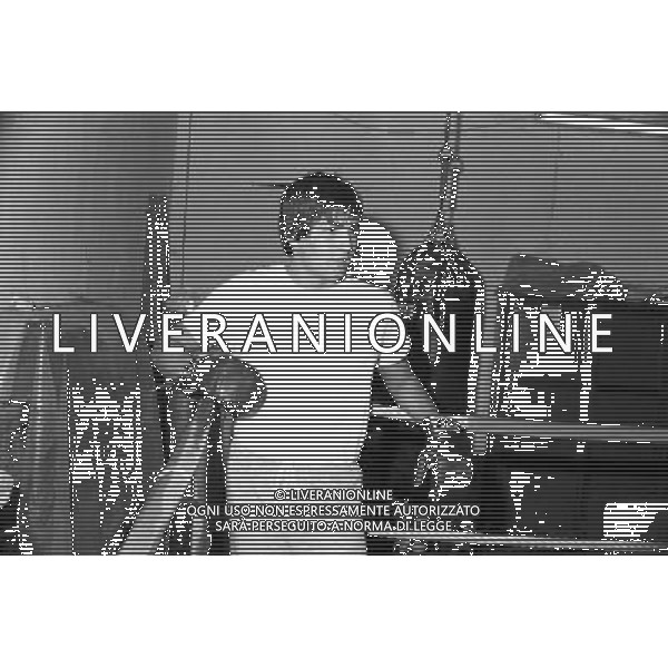 JUAN CARLOS DURAN, pugile argentino naturalizzato italiano - RETROSPETTIVA nella foto il figlio Massimiliano durante l\'allenamento in palestra a Ferrara nel 1980 ©ARCHIVIO / AGENZIA ALDO LIVERANI SAS 