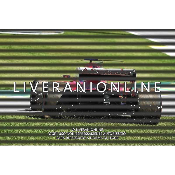 Sebastian Vettel (GER) Ferrari SF70H spins in the first practice session. 10.11.2017. Formula 1 World Championship, Rd 19, Brazilian Grand Prix, Sao Paulo, Brazil, Practice Day. AG ALDO LIVERANI SAS ONLY ITALY