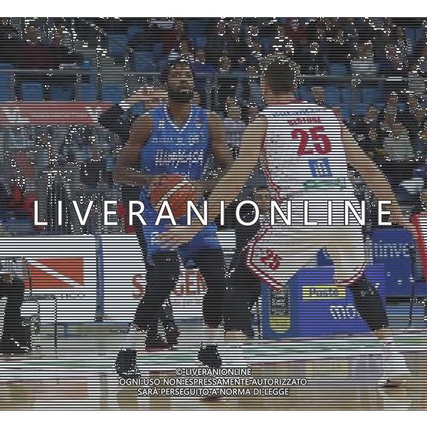 Lega Basket serie A Victoria Libertas Pesaro - Happy Casa Brindisi 12/11/2017 nella foto: Scott Suggs Bertone Pablo Â©Claudio Zamagni/Agenzia Aldo Liverani Scott Suggs Bertone Pablo during basketball match between Victoria Libertas Pallacanestro Pesaro and Happy Casa Brindisi at Adriatic Arena in Pesaro on November 12 2017 photo credit Claudio Zamagni/Aldo Liverani Photo Agency 