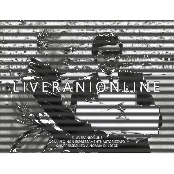RETROSPETTINA NILS LIEDHOLM ALLENATORE NELLA FOTO NILS LIEDHOLM ALLENATORE MILAN CON IL GIORNALISTA MARINO BARTOLETTI AG ALDO LIVERANI SAS