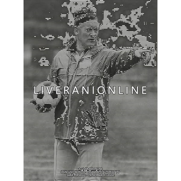 RETROSPETTINA NILS LIEDHOLM ALLENATORE NELLA FOTO NILS LIEDHOLM ALLENATORE ROMA AG ALDO LIVERANI SAS