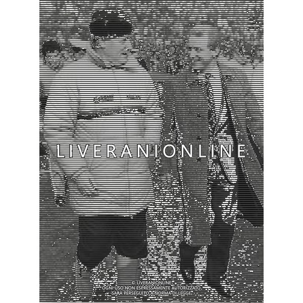 RETROSPETTINA NILS LIEDHOLM ALLENATORE NELLA FOTO NILS LIEDHOLM ALLENATORE MILAN CON GIOVANNI TRAPATTONI AG ALDO LIVERANI SAS