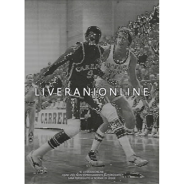 RETROSPETTIVA SPENCER HAYWOOD BASKET 1981 NELLA FOTO SPENCER HAYWOOD CON LA MAGLIA DELLA CARRERA VENEZIA AG ALDO LIVERANI SAS