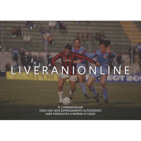 RETROSPETTIVA MARIO LACATUS CALCIATORE NELLA FOTO MARIO LACATUS AG ALDO LIVERANI SAS