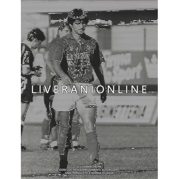 RETROSPETTIVA MARIO LACATUS CALCIATORE NELLA FOTO MARIO LACATUS CON LA MAGLIA DELLA FIORENTINA AG ALDO LIVERANI SAS