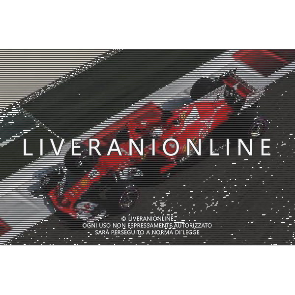 Sebastian Vettel (GER) Ferrari SF70H. 24.11.2017. Formula 1 World Championship, Rd 20, Abu Dhabi Grand Prix, Yas Marina Circuit, Abu Dhabi, Practice Day. / AGENZIA ALDO LIVERANI SAS - ITALY ONLY EDITORIAL USE ONLY - GP F1 Abu Dhabi Emirati Arabi Uniti - Prove Libere - 24/11/2017 