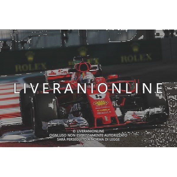 Sebastian Vettel (GER) Ferrari SF70H. 24.11.2017. Formula 1 World Championship, Rd 20, Abu Dhabi Grand Prix, Yas Marina Circuit, Abu Dhabi, Practice Day. / AGENZIA ALDO LIVERANI SAS - ITALY ONLY EDITORIAL USE ONLY - GP F1 Abu Dhabi Emirati Arabi Uniti - Prove Libere - 24/11/2017 